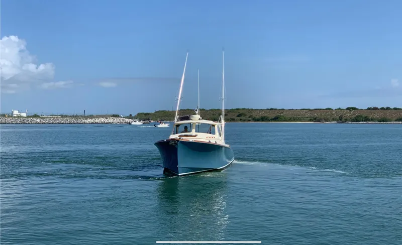 Slide: The Image of Hinckley Yachts Picnic Boat Classic 1999 - 6