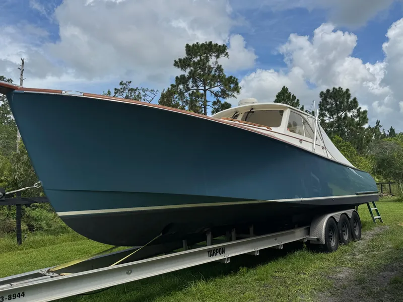 Slide: The Image of Hinckley Yachts Picnic Boat Classic 1999 - 8