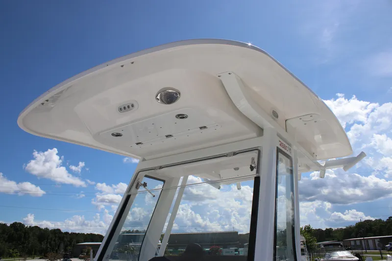 Slide: The Image of Sea Fox 268 Commander 2026 - 13