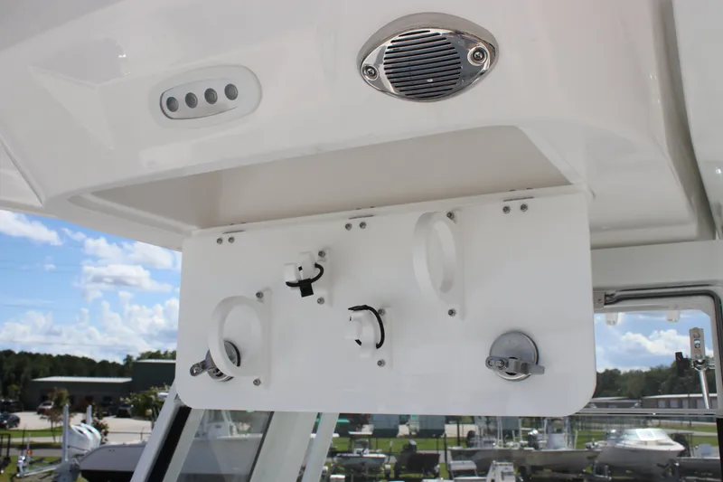 Slide: The Image of Sea Fox 268 Commander 2026 - 14