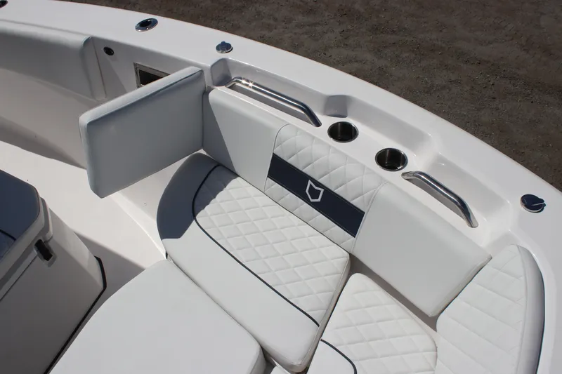 Slide: The Image of Sea Fox 268 Commander 2026 - 15