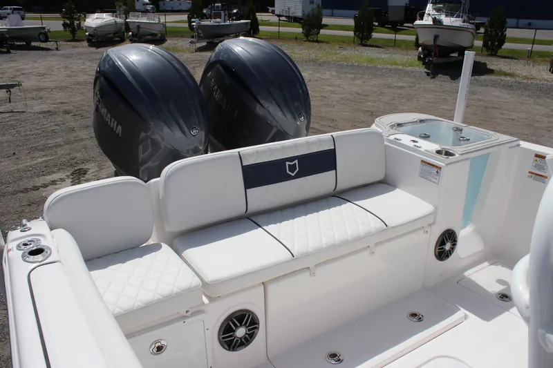 Slide: The Image of Sea Fox 268 Commander 2026 - 9