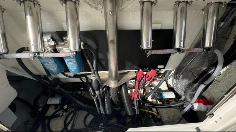 Slide: The Image of Sailfish 272CC 2022 - 19