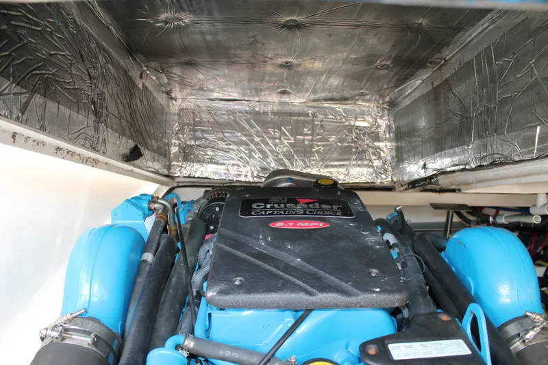 Slide: The Image of Engine compartment of 2004 Tiara Yachts 2900 Coronet with Crusader engine. - 42