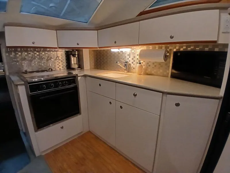 Slide: The Image of Silverton 372 Motor Yacht 1997 - 11