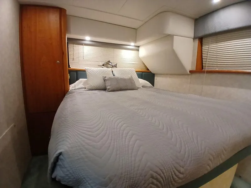 Slide: The Image of Silverton 372 Motor Yacht 1997 - 9