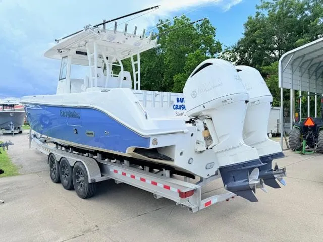 Slide: The Image of Everglades 335 Center Console 2018 - 3