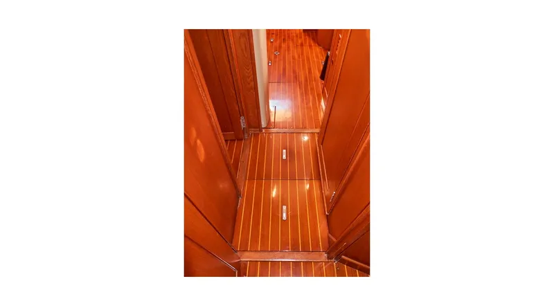 Slide: The Image of Wauquiez Centurion 45 1992 - 77