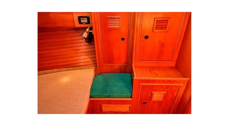 Slide: The Image of Wauquiez Centurion 45 1992 - 98