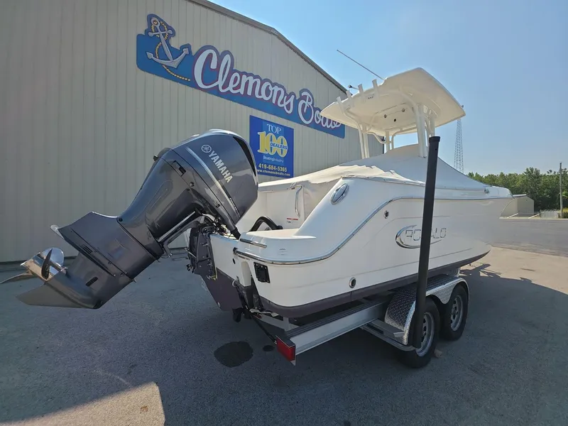 Slide: The Image of 2021 Robalo R242 Center Console boat with Yamaha engine at Clemons Boats dealership. - 4