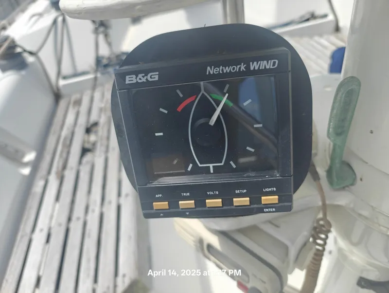 Slide: The Image of B&G Network Wind instrument on 1984 Hunter 40 sailboat, April 14, 2025. - 13