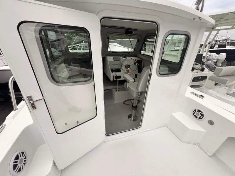 Slide: The Image of Parker 2120 Sport Cabin 2023 - 2