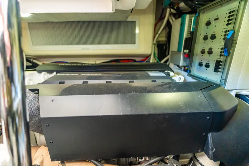 Slide: The Image of Riviera 4800 Sport Yacht 2019 - 68