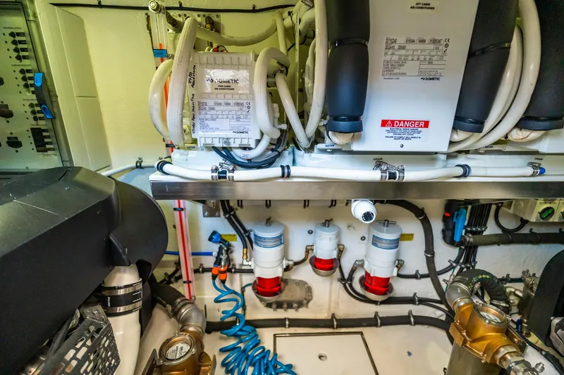 Slide: The Image of Riviera 4800 Sport Yacht 2019 - 69