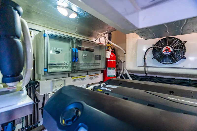 Slide: The Image of Riviera 4800 Sport Yacht 2019 - 73