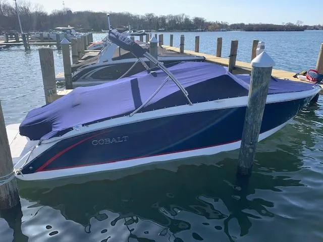 Slide: The Image of Cobalt R5 2016 - 2