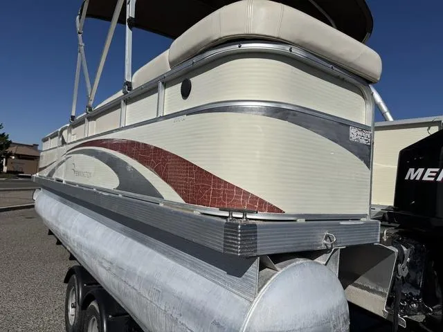 Slide: The Image of Bennington 2275 GL 2007 - 65