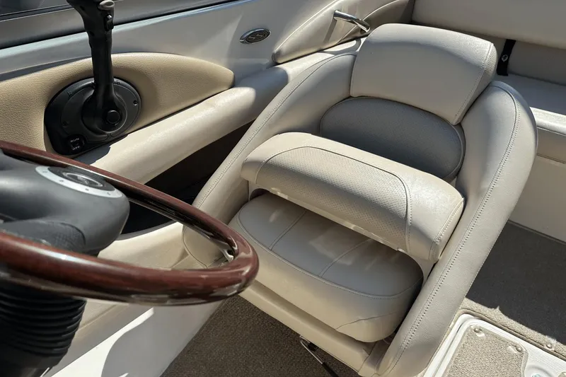 Slide: The Image of Chaparral 19 SSi 2007 - 15