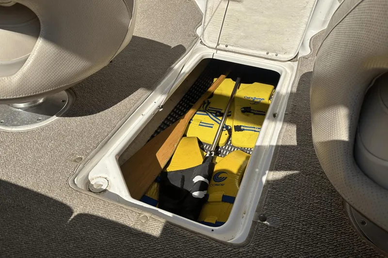 Slide: The Image of Chaparral 19 SSi 2007 - 19