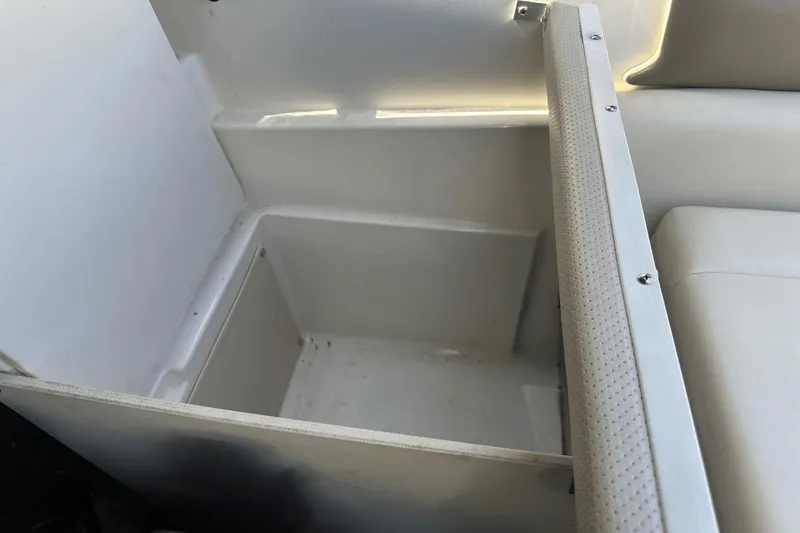 Slide: The Image of Chaparral 19 SSi 2007 - 22