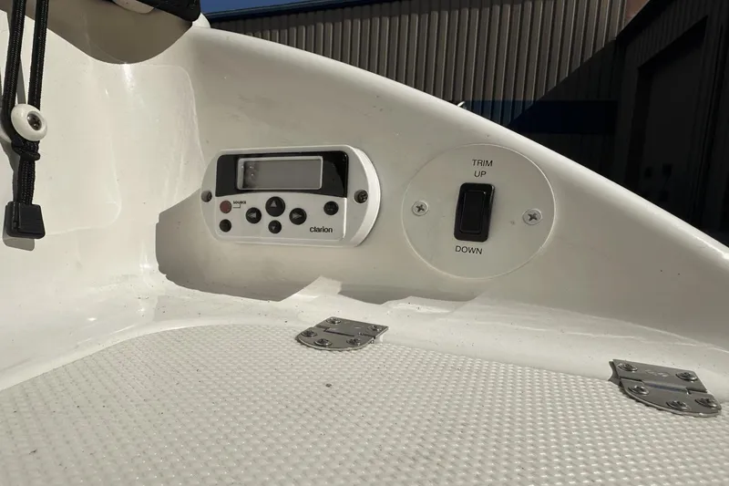 Slide: The Image of Chaparral 19 SSi 2007 - 6