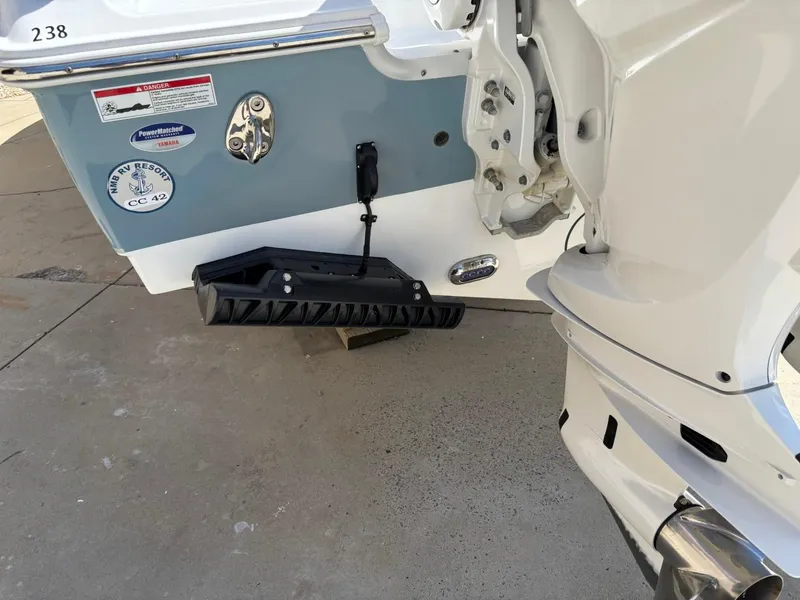 Slide: The Image of Sea Hunt Ultra 275 SE 2024 - 20