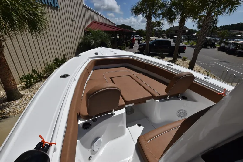 Slide: The Image of Sea Hunt Ultra 275 SE 2024 - 9