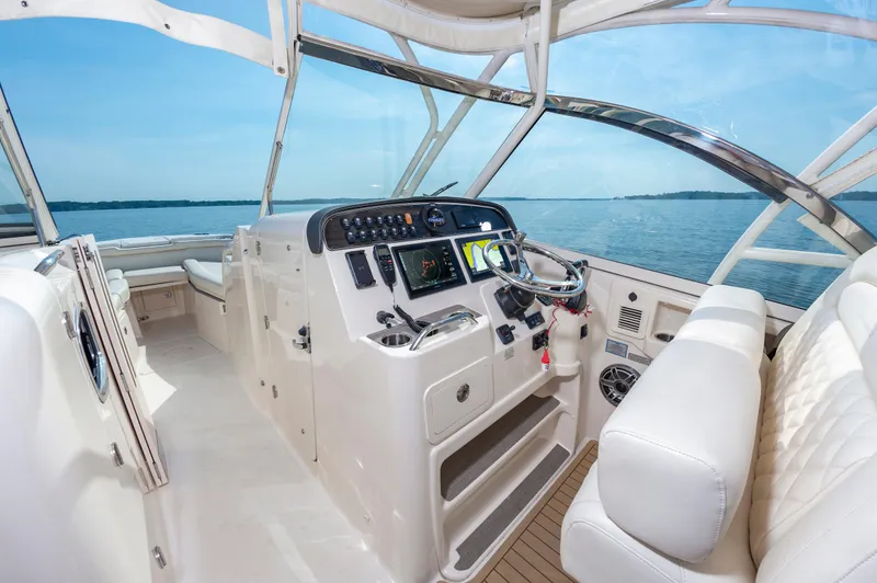 Slide: The Image of Grady-White Freedom 335 2017 - 15