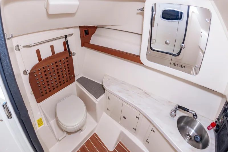 Slide: The Image of Grady-White Freedom 335 2017 - 41