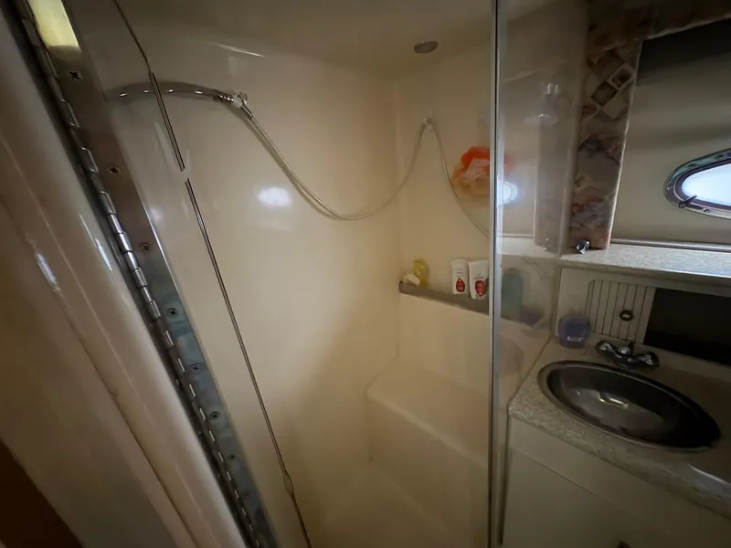 Slide: The Image of Carver 356 Motor Yacht 1999 - 46