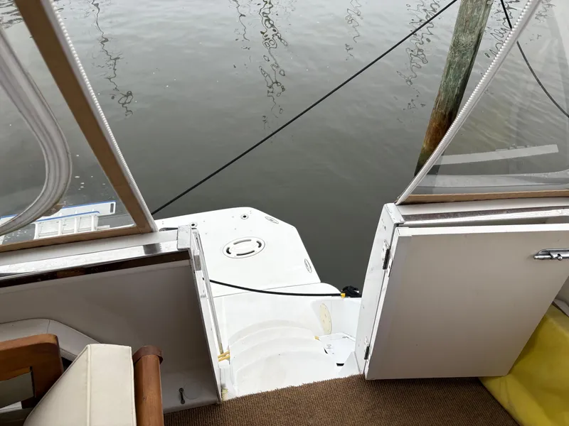 Slide: The Image of Carver 356 Motor Yacht 1999 - 53