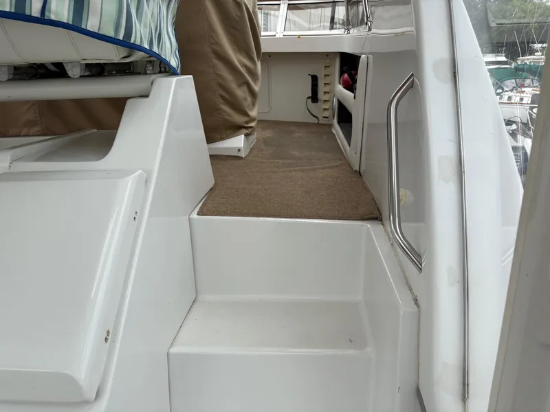 Slide: The Image of Carver 356 Motor Yacht 1999 - 6