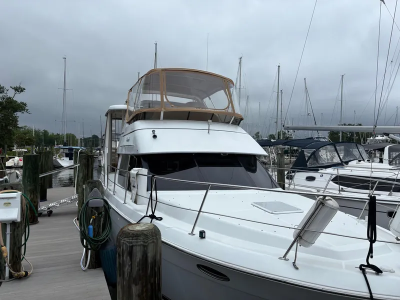 Slide: The Image of Carver Yachts 356 Motor Yacht 1999 - 2