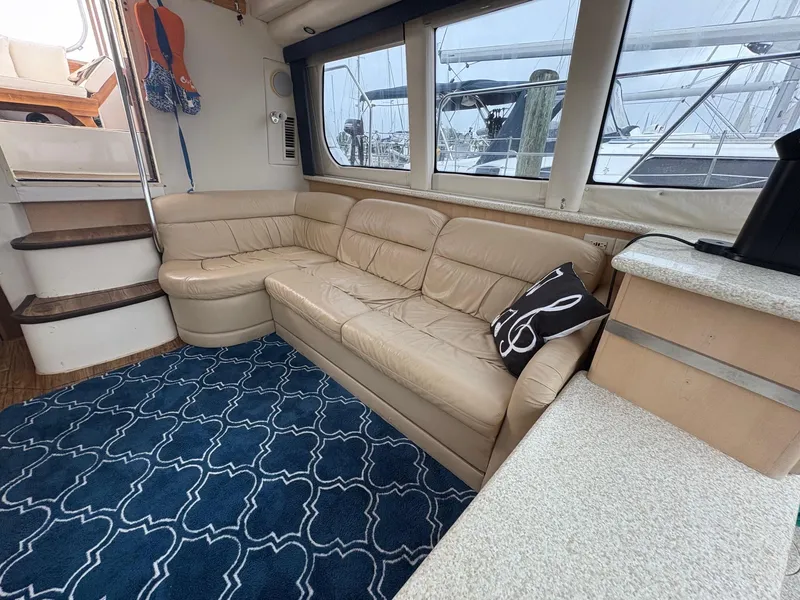 Slide: The Image of Carver Yachts 356 Motor Yacht 1999 - 37