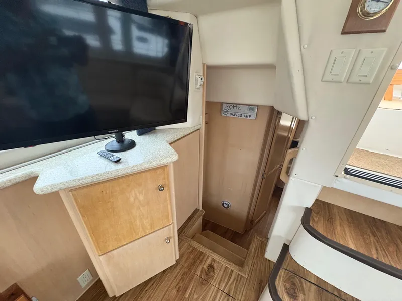 Slide: The Image of Carver Yachts 356 Motor Yacht 1999 - 38