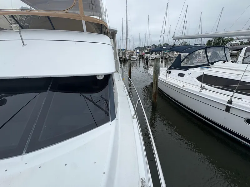 Slide: The Image of Carver Yachts 356 Motor Yacht 1999 - 65