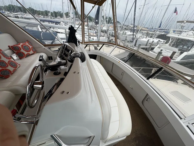 Slide: The Image of Carver Yachts 356 Motor Yacht 1999 - 9