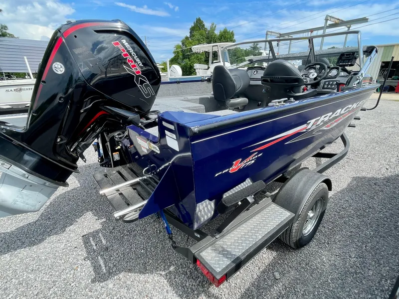 Slide: The Image of 2020 Tracker Pro Guide V-175 Combo boat with Mercury engine on trailer. - 3