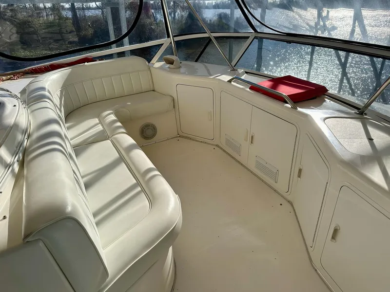 Slide: The Image of Sea Ray 550 Sedan Bridge 1997 - 7