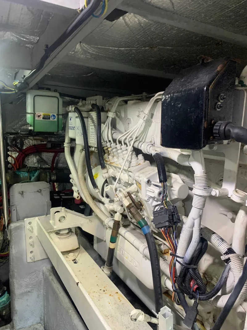 Slide: The Image of Silverton 42 Convertible 2003 - 55