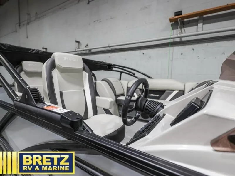 Slide: The Image of Mirage Party Fish 2026 - 17