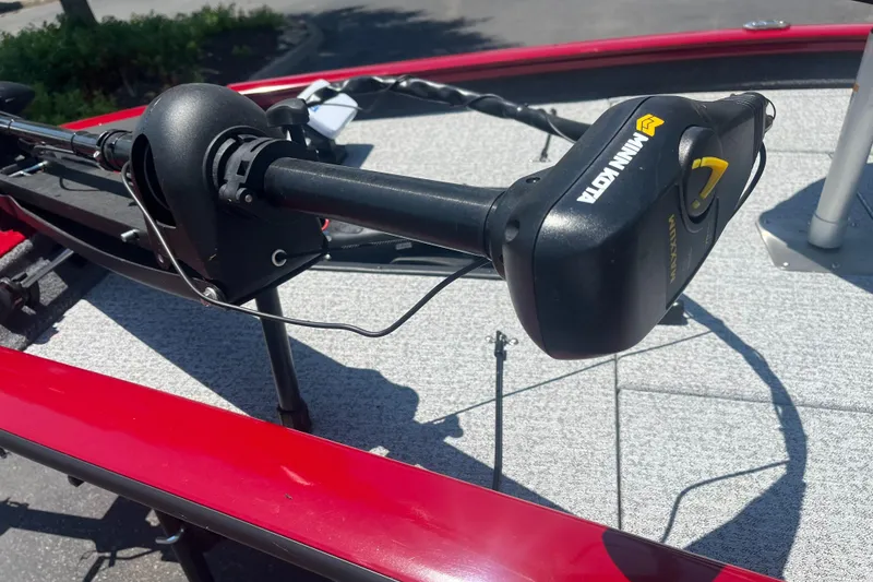 Slide: The Image of Tracker Pro Team 190 TX 2023 - 4