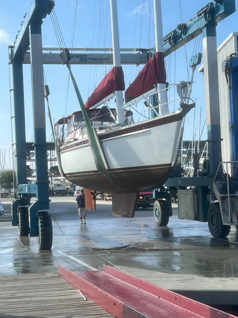 Slide: The Image of Freedom 39 Pilothouse 1984 - 39