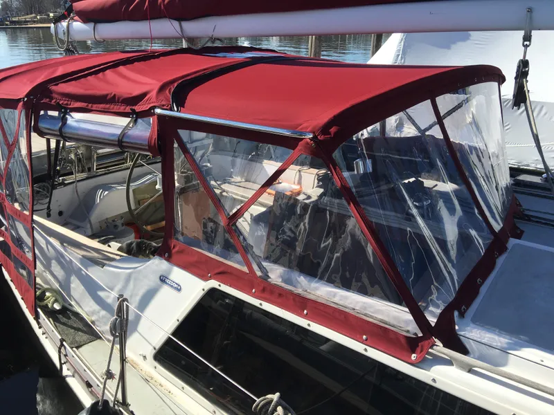 Slide: The Image of Freedom 39 Pilothouse 1984 - 45