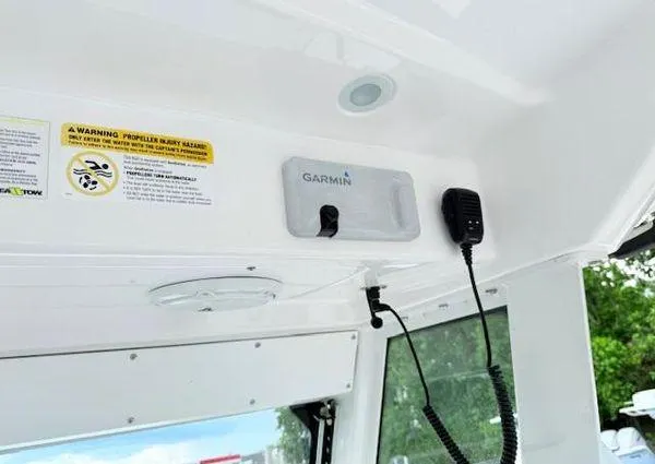 Slide: The Image of Everglades 335 Center Console 2018 - 12