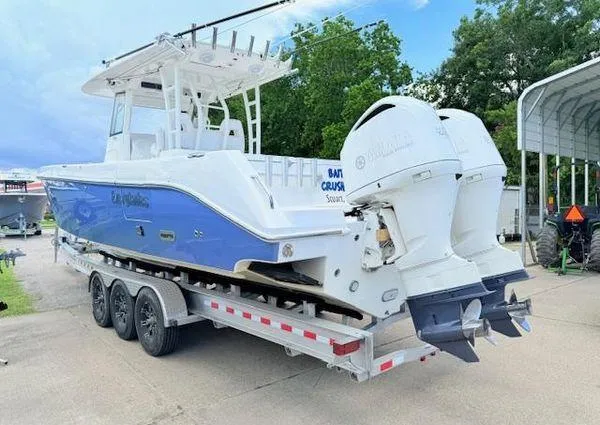 Slide: The Image of Everglades 335 Center Console 2018 - 3