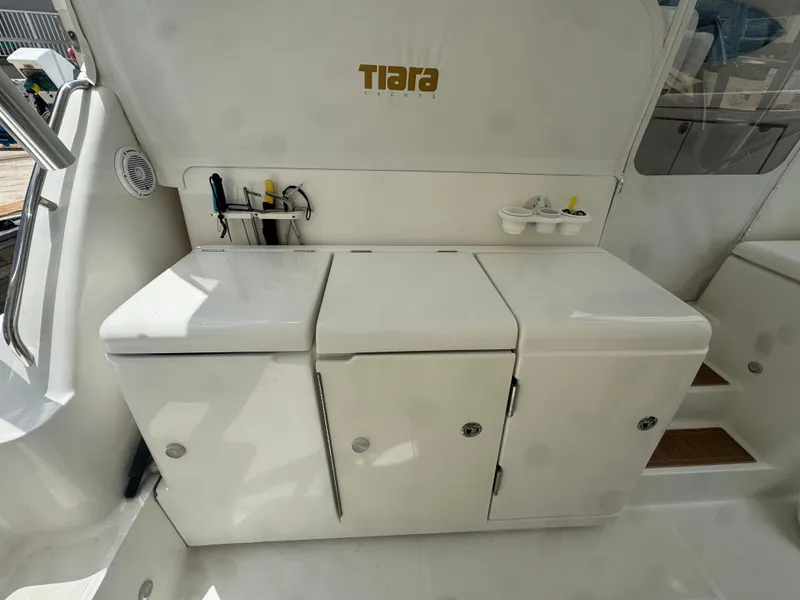 Slide: The Image of Tiara 4200 Open 2006 - 59