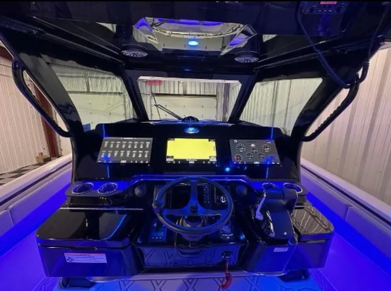 Slide: The Image of 2024 Scout 377 LXF Helm/LED Accent Lighting - 13