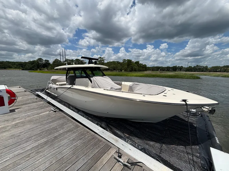 Slide: The Image of In the Sea Pen - 5