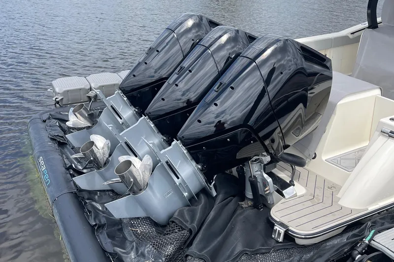 Slide: The Image of Triple Mercury V10 400 HP Outboards - 52 hours - 6
